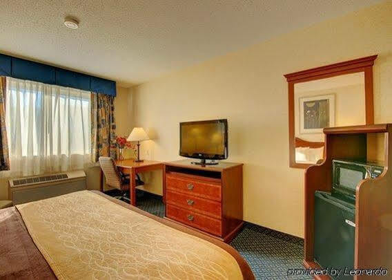 Towneplace Suites By Marriott Hadley Amherst ภายนอก รูปภาพ