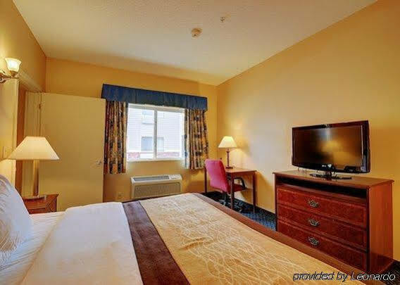 Towneplace Suites By Marriott Hadley Amherst ภายนอก รูปภาพ