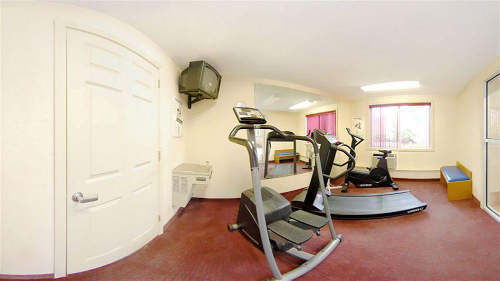 Towneplace Suites By Marriott Hadley Amherst ภายนอก รูปภาพ